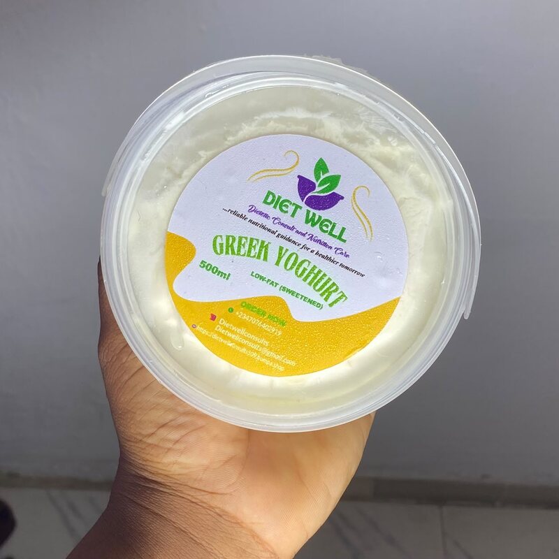 Diet Well Greek Yoghurt, 500ml tub — photograph 1 of 4